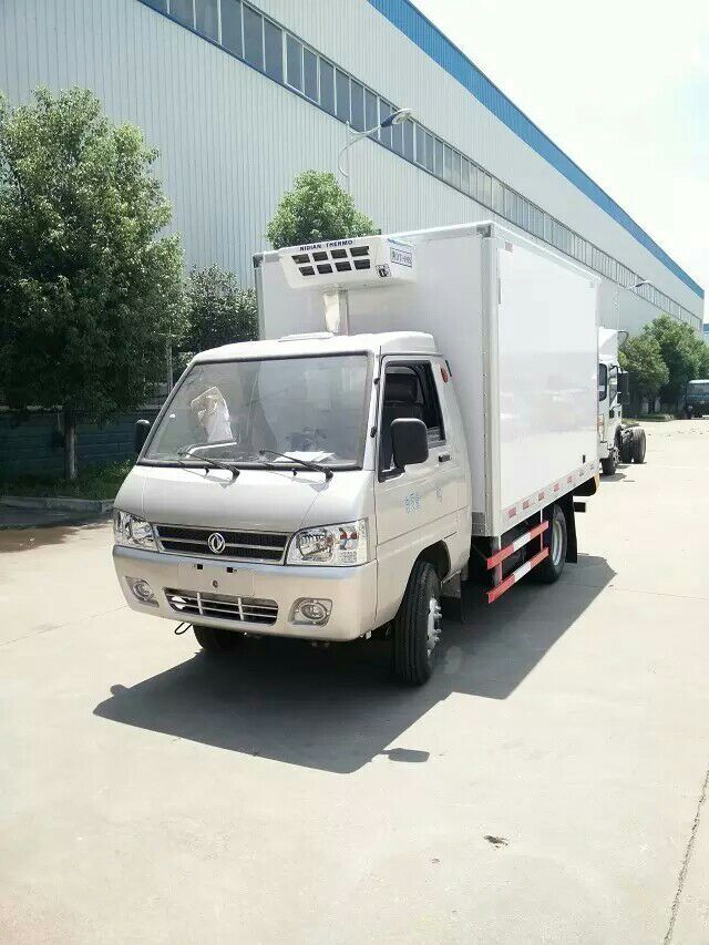 東風柴油冷藏車