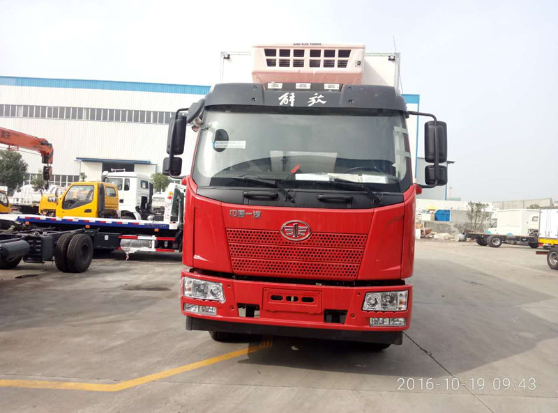解放J6冷藏車(chē)