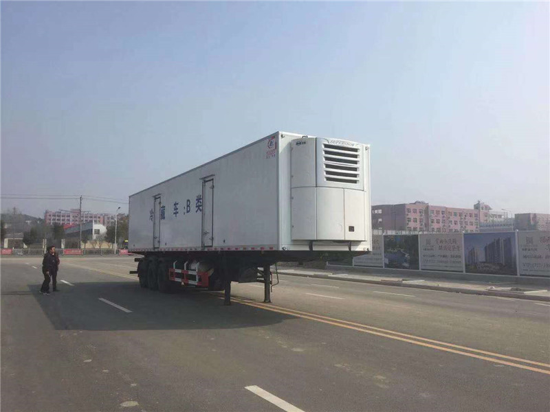 13米6半掛冷藏車 (5).jpg