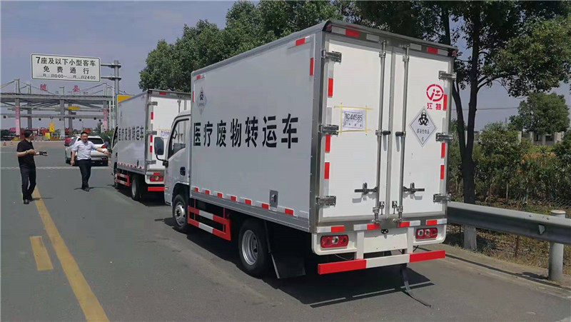 躍進(jìn)醫(yī)療廢物轉(zhuǎn)運(yùn)車 (3).jpg