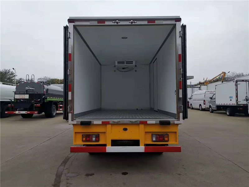 五十鈴KV600國六冷藏車