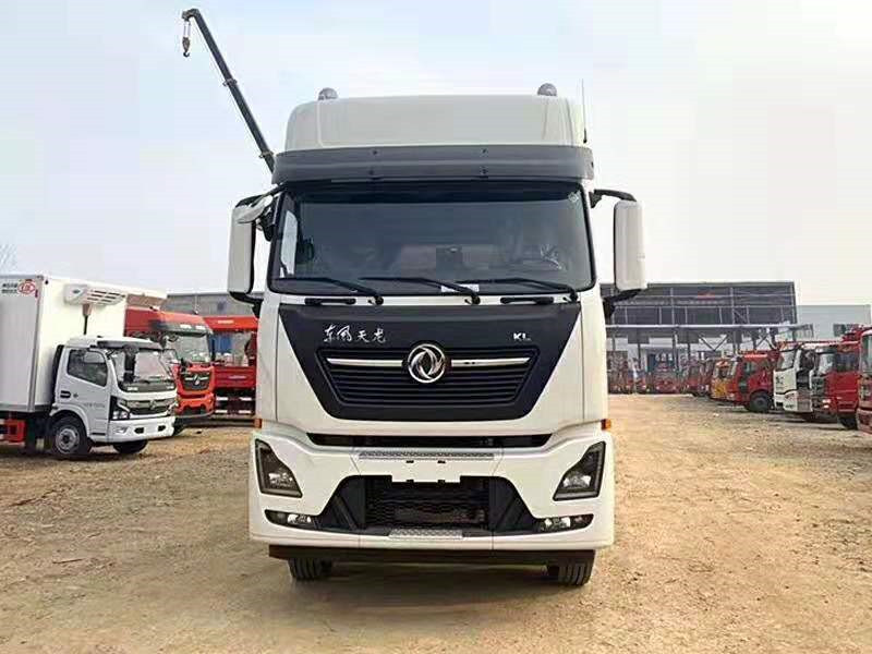 東風天龍國六9米6冷藏車